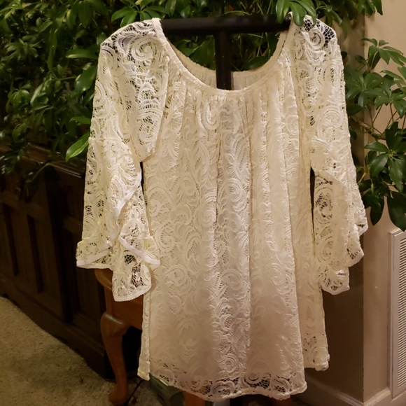 Tops - WinWin Full Lace Tunic